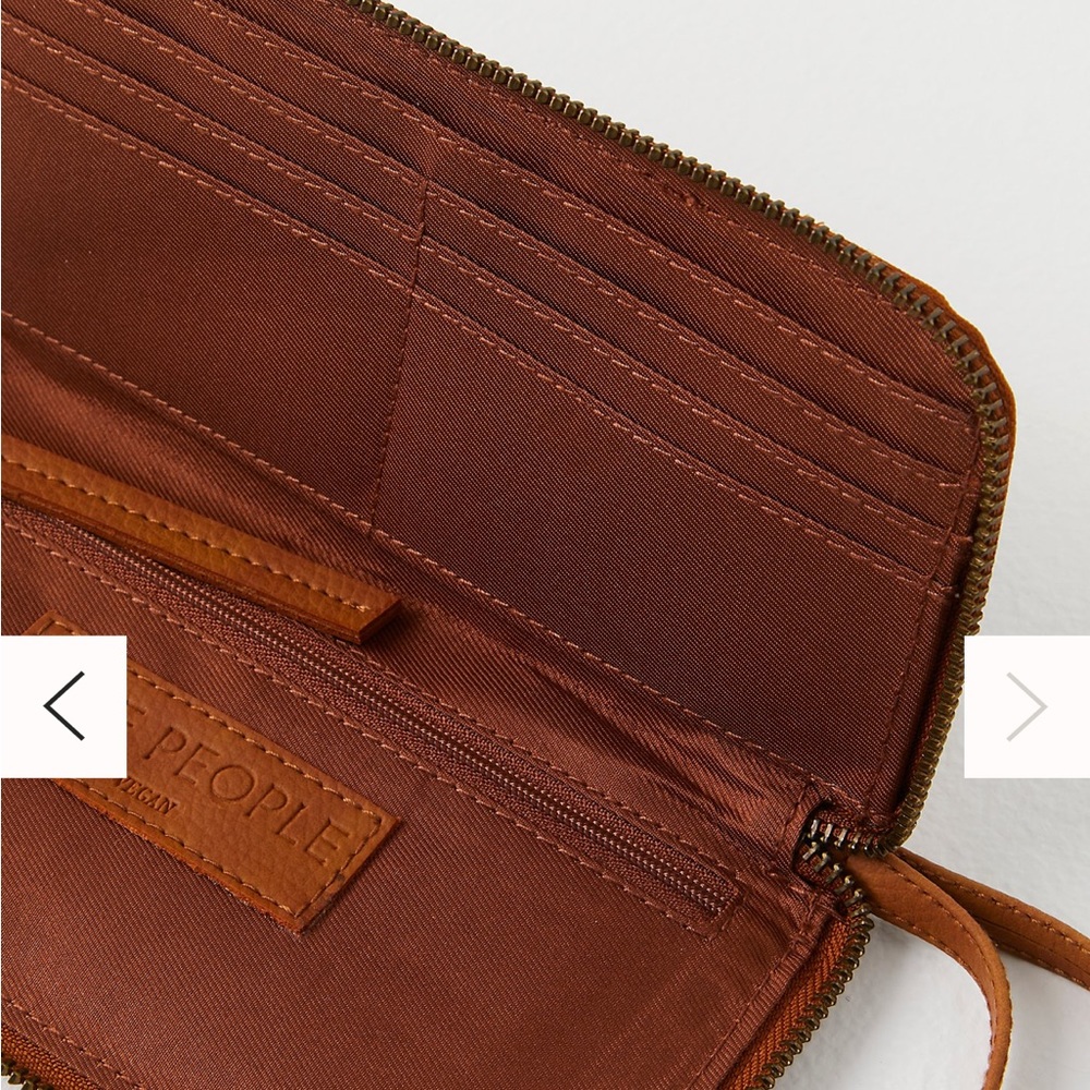 Free people- Distressed Vegan Wallet - Picture 4 of 4